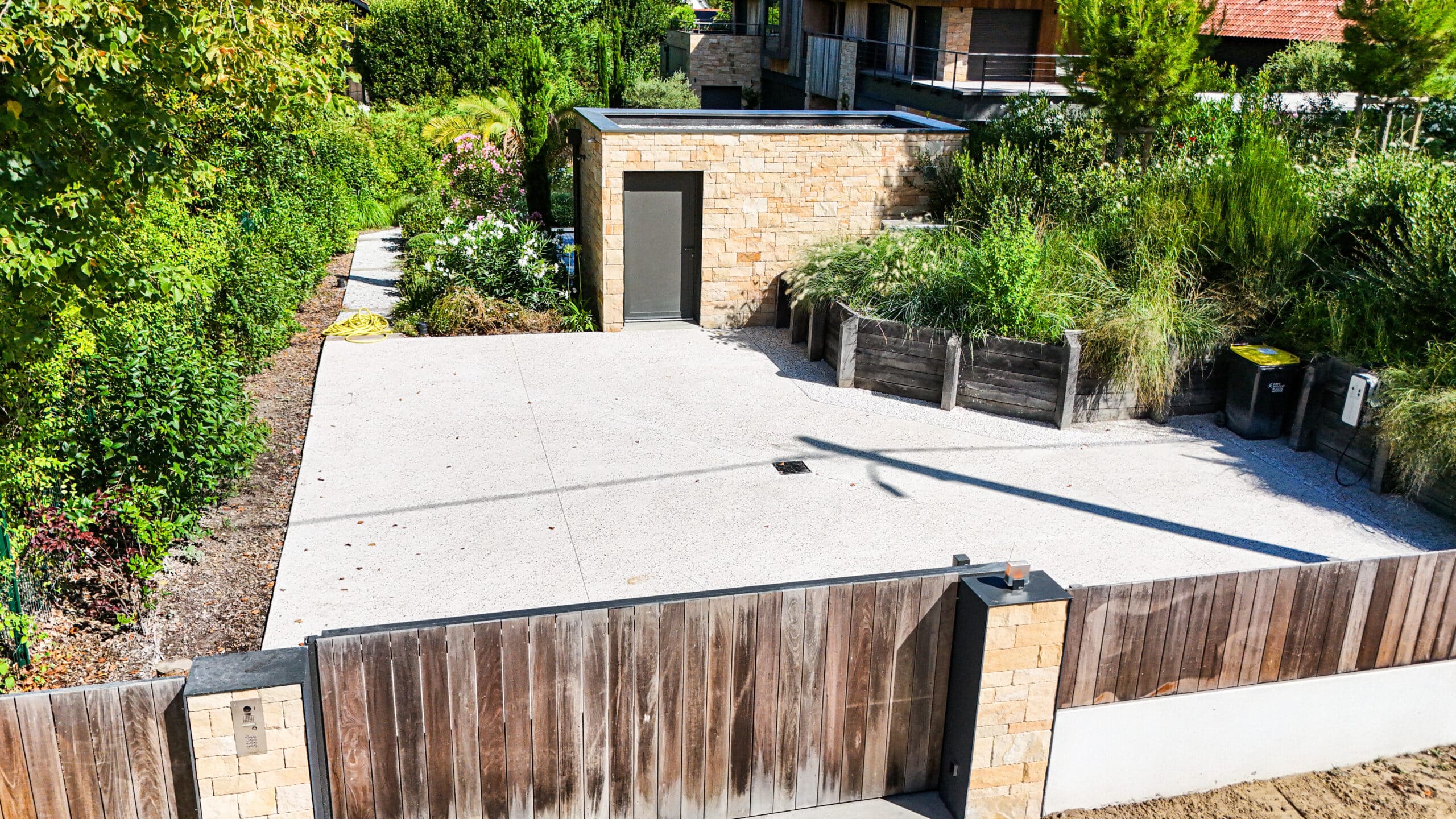 maison voirie enrobé